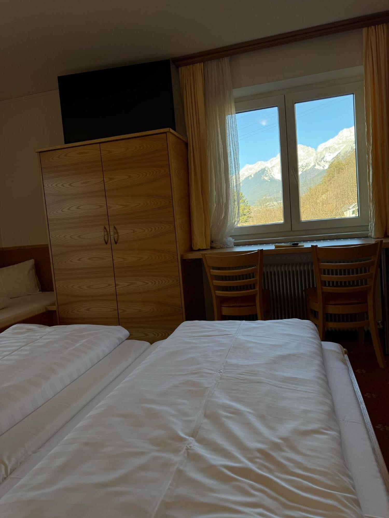 Pension Plattenhof Telfs Bagian luar foto